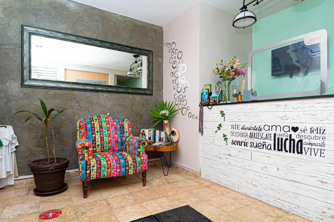 Hotel Boutique Rato 10 Playa del Carmen Esterno foto